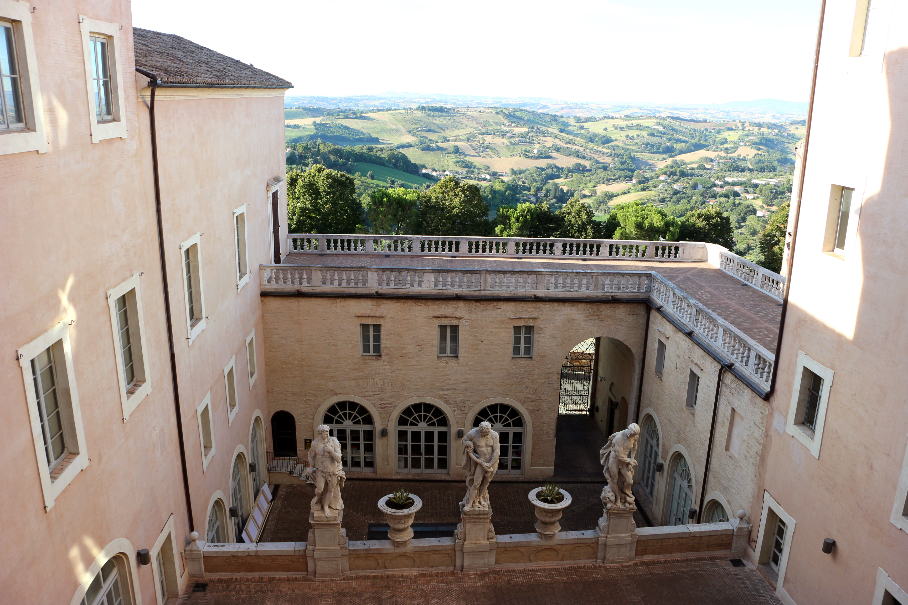 Photo by Sailko DEG_BRI_Macerata_PalazzoBuonaccorsi_R