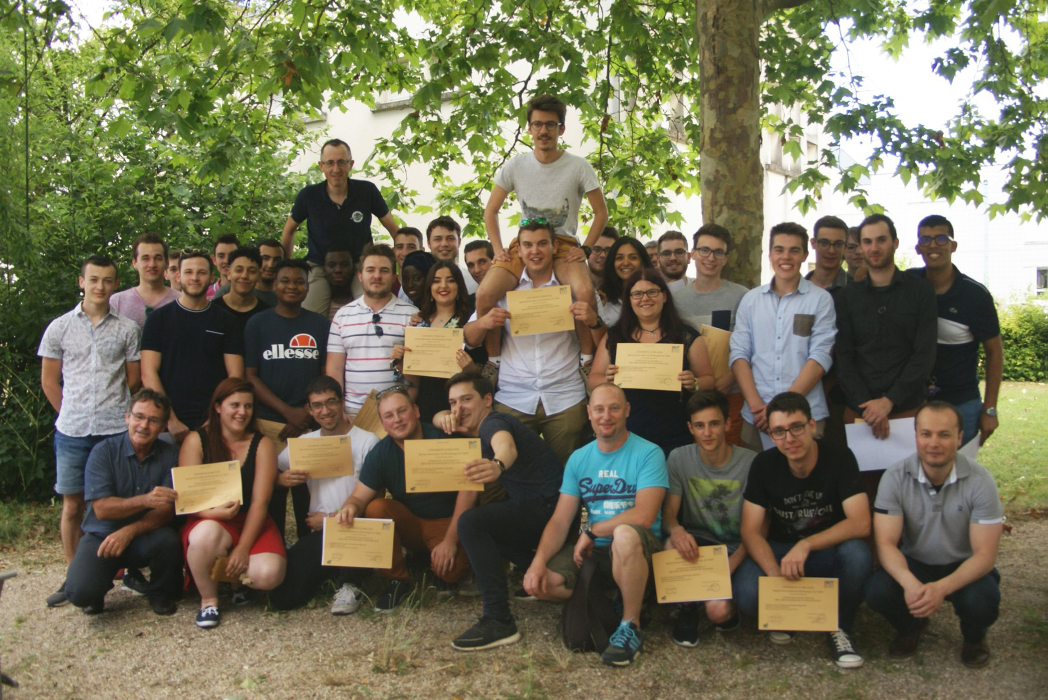 IUT Indre - Remise Diplômes 2018 - DUT GEII IUT Indre - Remise Diplômes 2018 - DUT GEII