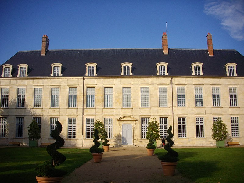 Hotel Dupanloup by wikimedia Hotel Dupanloup