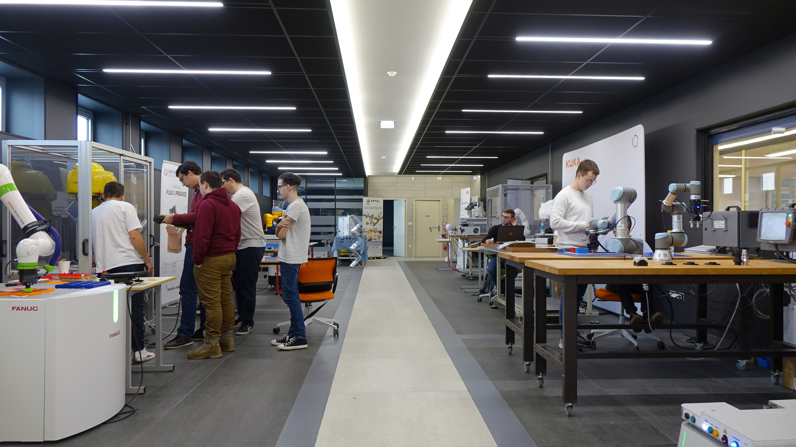 Journées Nationales de l'Enseignement en Robotique Journées Nationales de l'Enseignement en Robotique