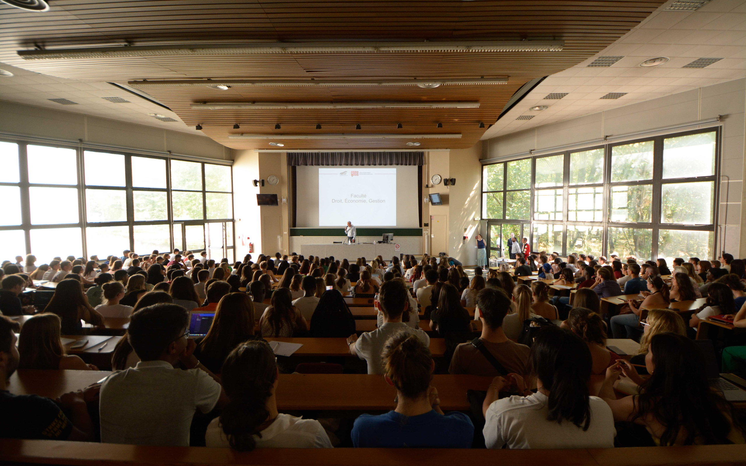 rentrée_2023_carrousel rentrée_2023_carrousel