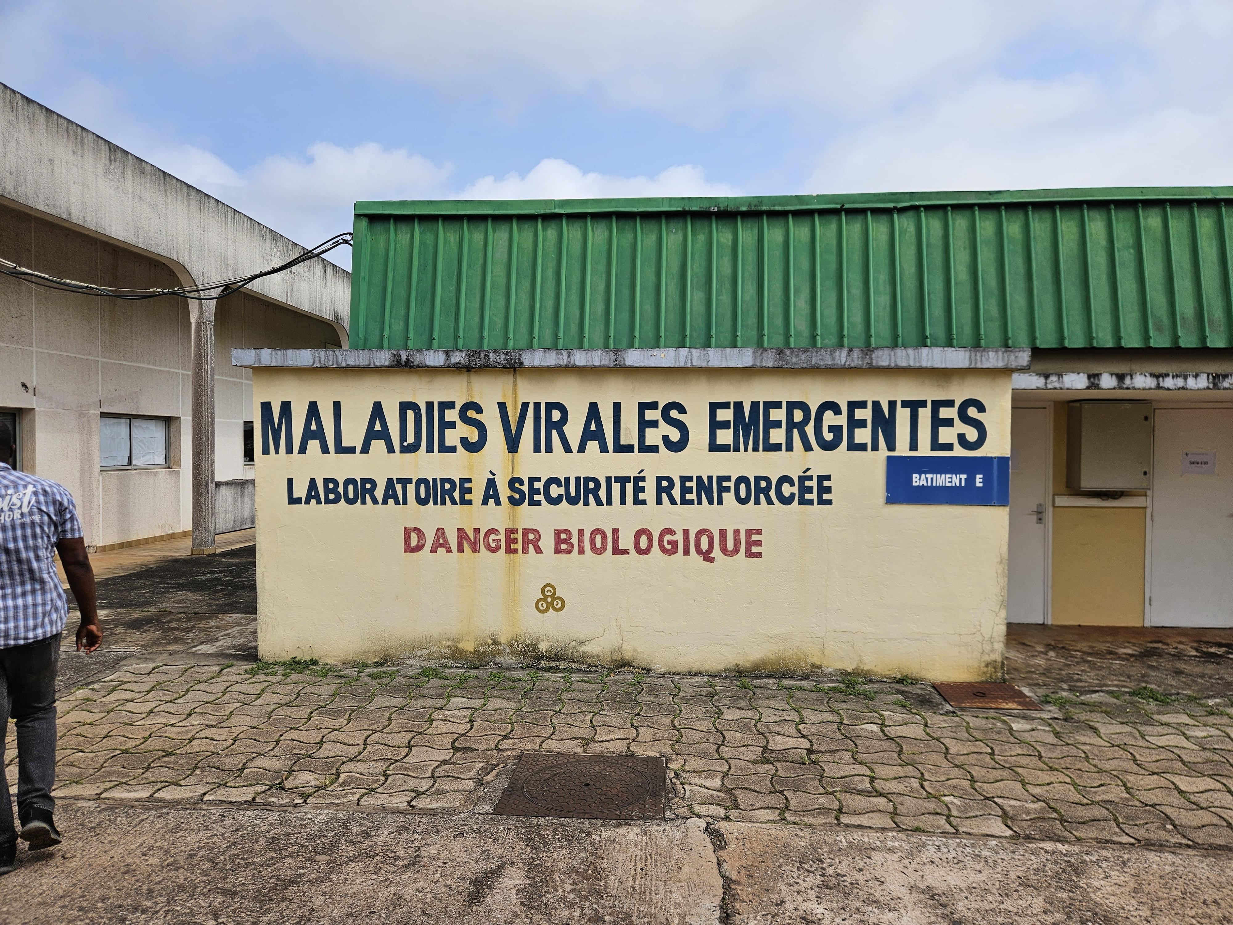 Maladies virales emergentes Gabon