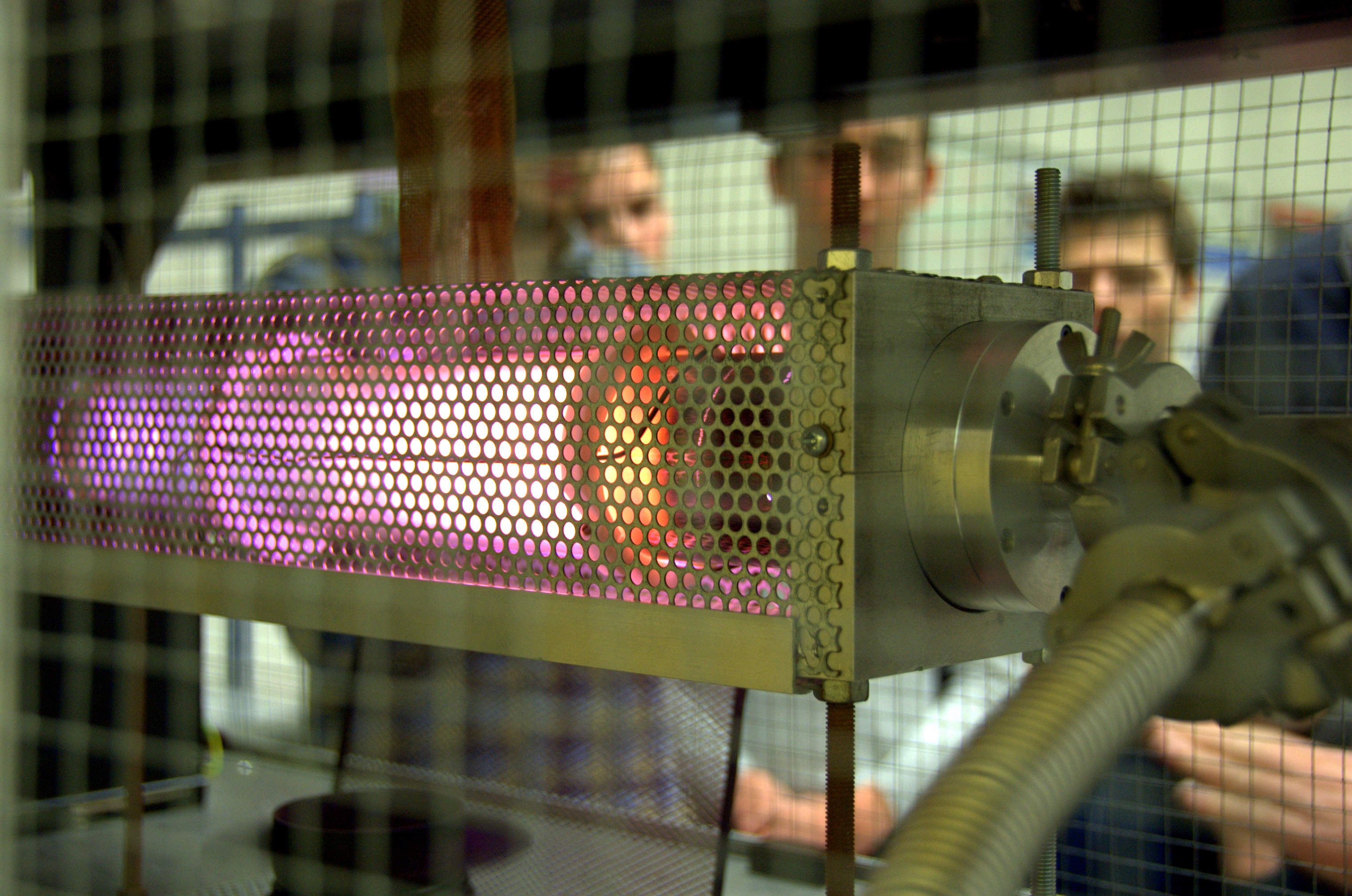 POL_Laser_plasma Laser plasma avec élèves