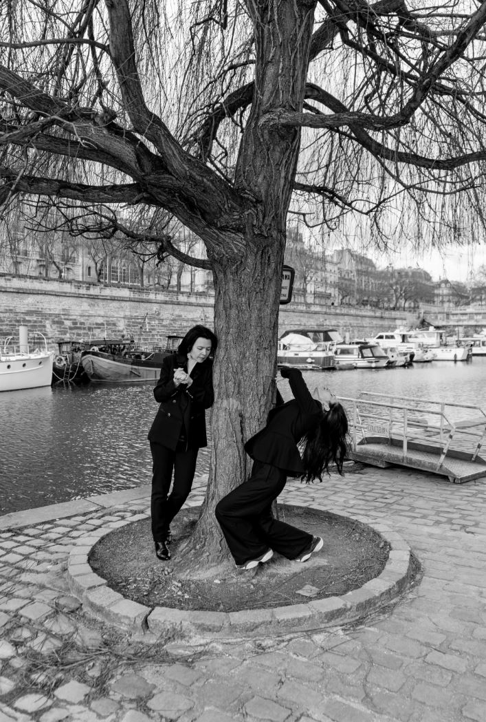 Laurine Rousselet et Sara Orselli. Copyright Jorge Amat. Laurine Rousselet et Sara Orselli. Copyright Jorge Amat.
