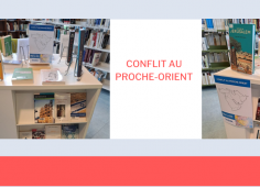 Photos de la table thématique et des ouvrages mis en avant