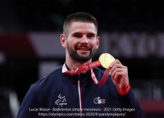 Lucas Mazur champion paralympique de badminton