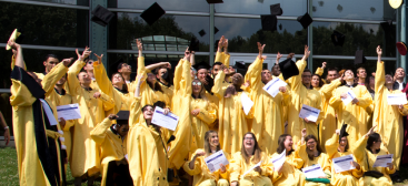 Jetée de toque des diplômés