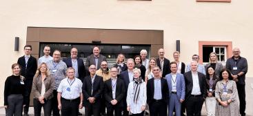 Photo de groupe de la réunion annuelle ATHENA à Siegen