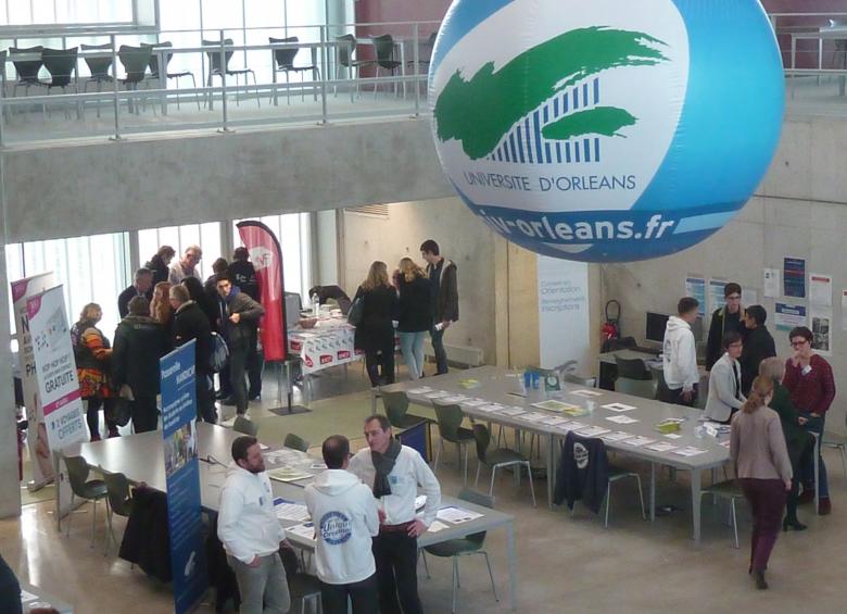 Vue du l'intérieur de la BU Sciences le jour de la JPO