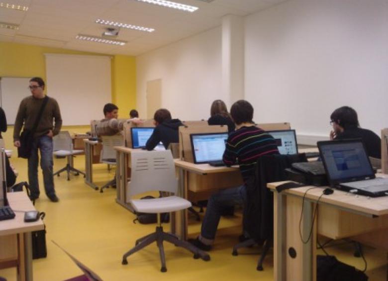 étudiants qlio en cours