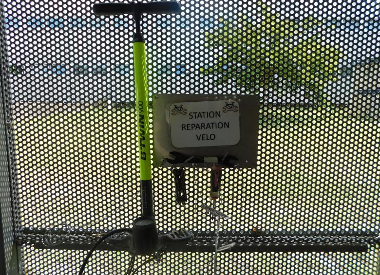 Station_réparation_vélo