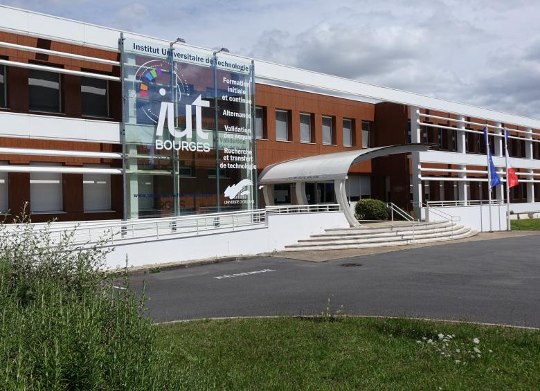 IUT BOURGES