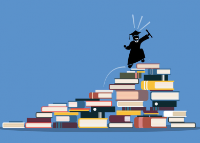image vectorielle d'un diplômé montant sur une montagne de livres