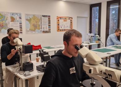 OSUC - Salle microscope